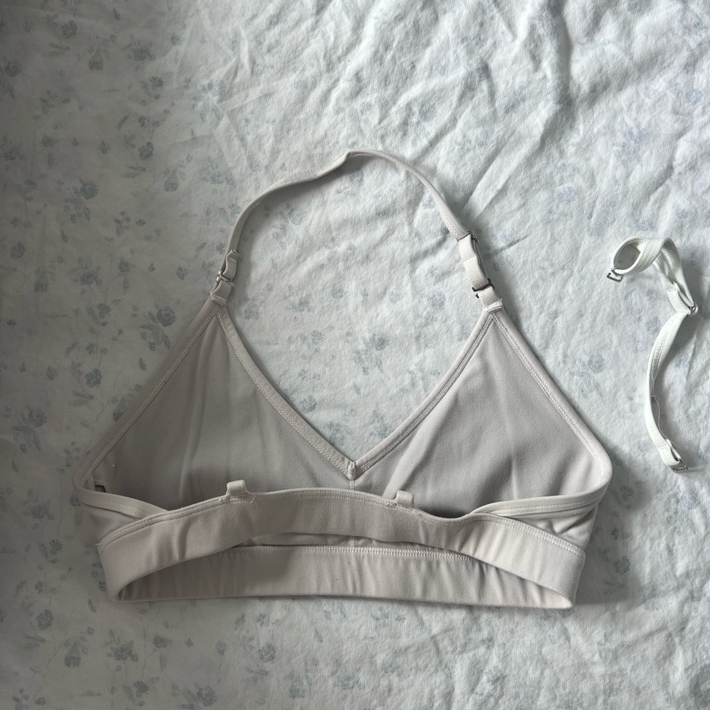 YEOREO Workout Sports Bras - open back or add strap - Picture 2 of 6